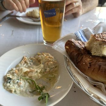 Cafe Istanbul - Turkish Near Me - Chicago, Illinois