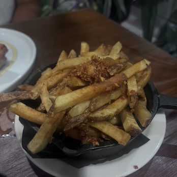 Aloha Steak House - garlic fries - Steakhouses Near Me - Honolulu, Hawaii Aloha Steak House - garlic fries - Steakhouses Near Me - Honolulu, Hawaii