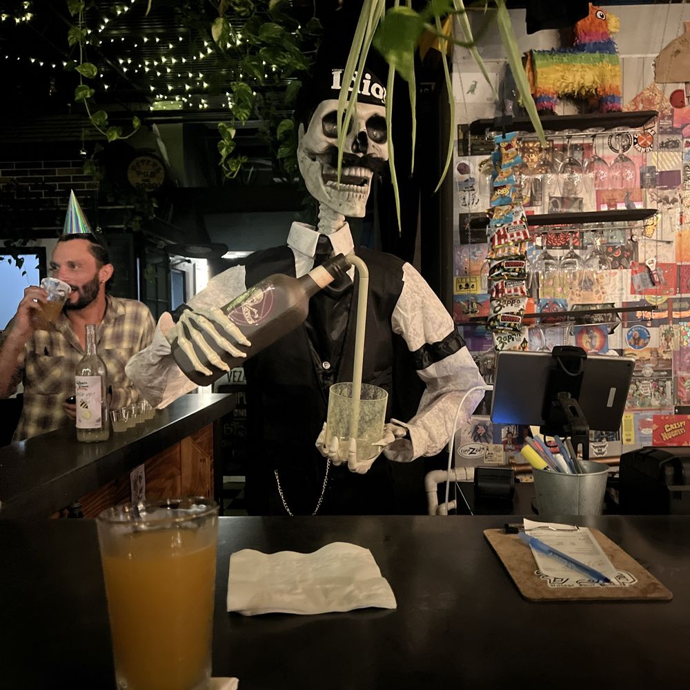 Village Idiot Pub - Pubs Near Me - Cocoa, Florida Village Idiot Pub - Pubs Near Me - Cocoa, Florida