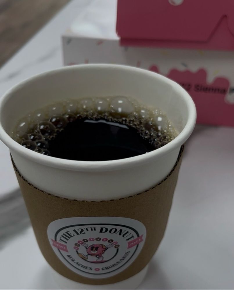 The 12th Donut Logo