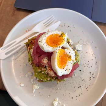 Lavender Bakery & Cafe - Avocado Toast - Coffee & Tea Near Me - Berkeley, California