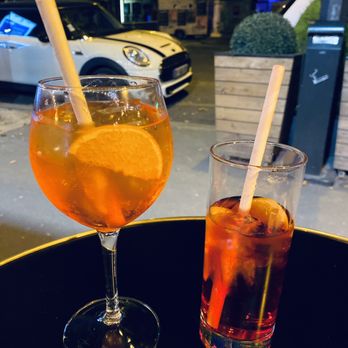 Re Di Napoli - Aperol spritz and Negroni - Napoletana Near Me - Paris, 01 Re Di Napoli - Aperol spritz and Negroni - Napoletana Near Me - Paris, 01
