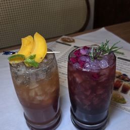 Peach Guava Tea & Dragonfruit Tea Peach Guava Tea & Dragonfruit Tea