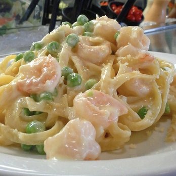 Heights catering - Creamy Shrimp Fettuccine with Peas - Caterers Near Me - Hanford, California