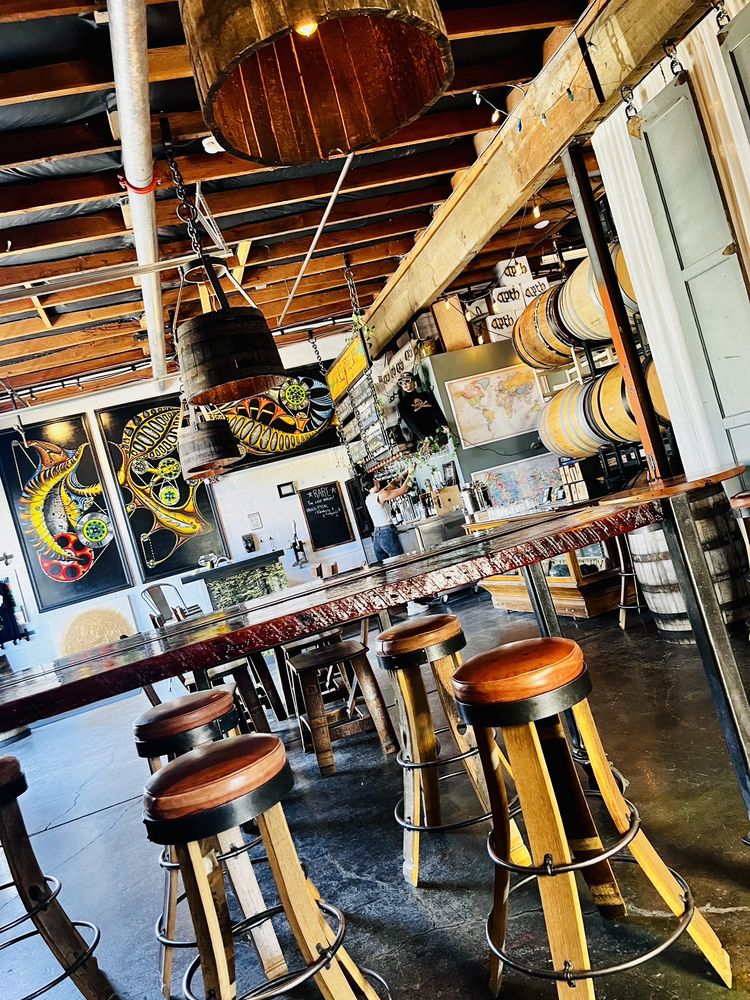 THE ALE APOTHECARY 27 Photos & 27 Reviews 30 SW Century Dr, Bend