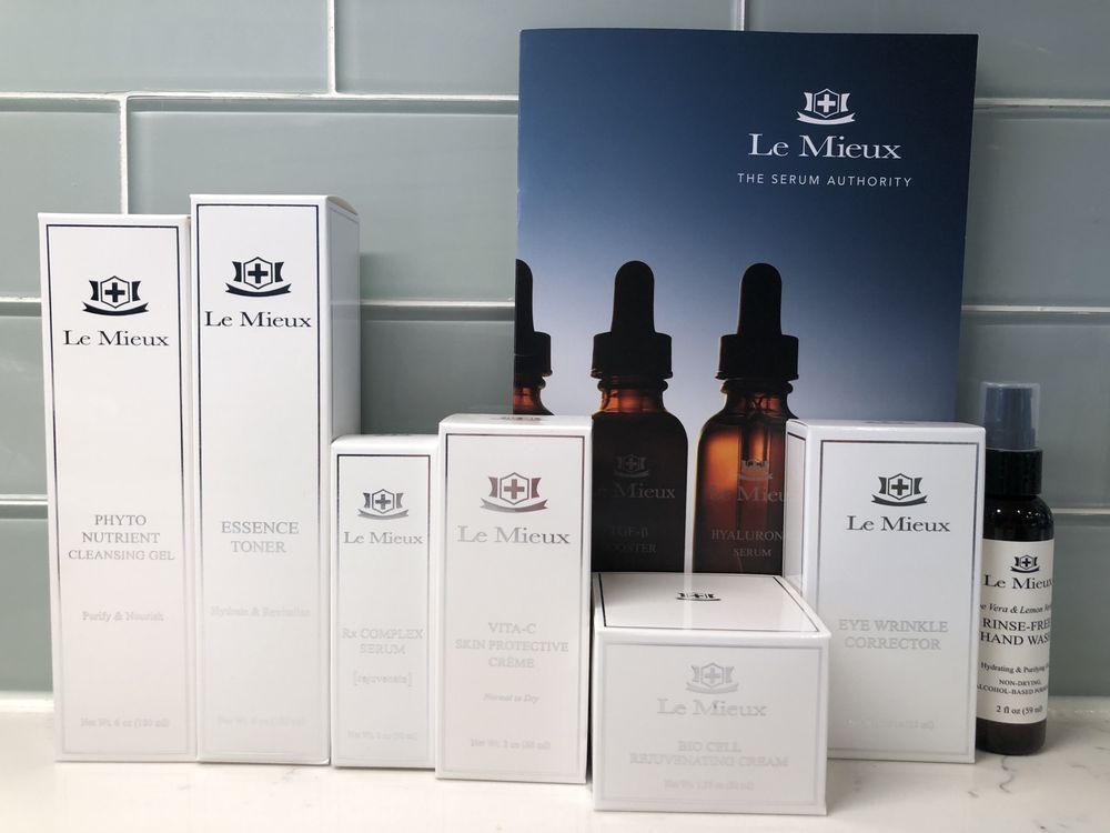 SkinWorks By Melanie Logo