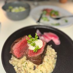 Waxin's Restaurant & Bar, Palm Beach Gardens - Filet and mushroom truffle risotto