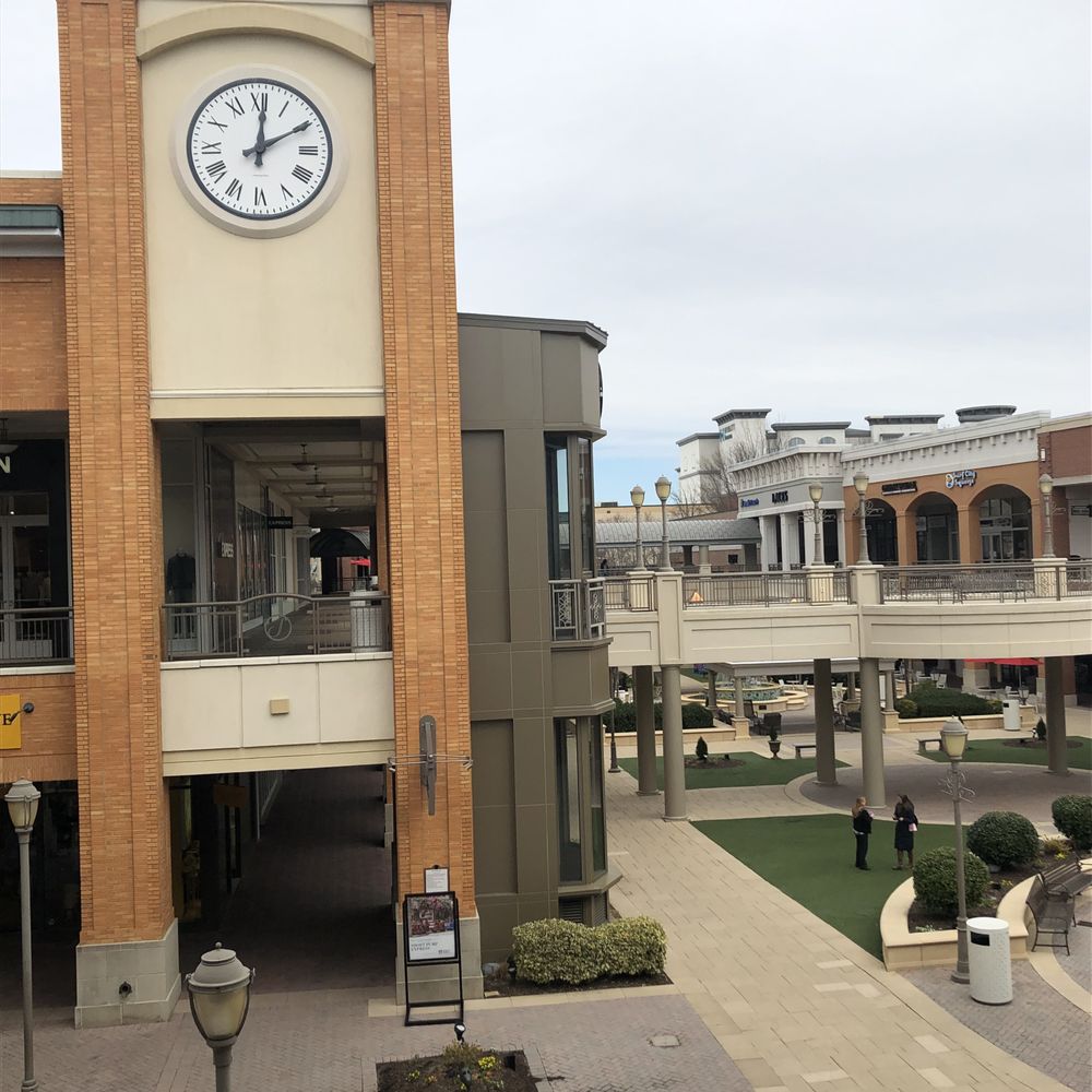 Short Pump Town Center - View from 2nd floor. - Shopping Centers Near Me - Richmond, Virginia