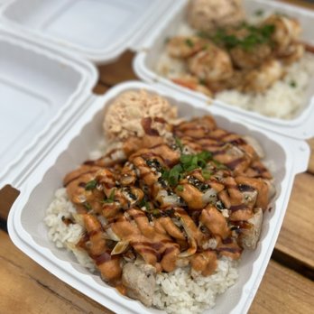 Da Bald Guy - pan fried poke (ahi fish): caramelized onions, aioli, teriyaki based topped with furikake = $20 - Food Trucks Near Me - Kahuku, Hawaii Da Bald Guy - pan fried poke (ahi fish): caramelized onions, aioli, teriyaki based topped with furikake = $20 - Food Trucks Near Me - Kahuku, Hawaii