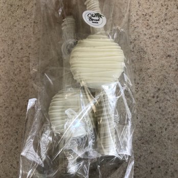 Olive Branch Hawaii - White Chocolate Oreos & Pretzel Sticks - Chocolatiers & Shops Near Me Olive Branch Hawaii - White Chocolate Oreos & Pretzel Sticks - Chocolatiers & Shops Near Me
