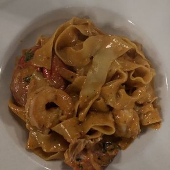 Piacere Mio - Tagliatelle con Aragosta - Italian Near Me - Forest Park, Illinois Piacere Mio - Tagliatelle con Aragosta - Italian Near Me - Forest Park, Illinois