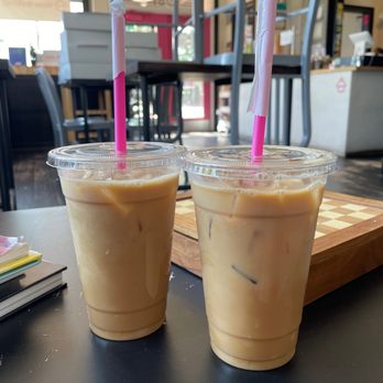 Kupcakerie - Iced caramel latte and hazelnut iced latte - Cupcakes Near Me - East Point, Georgia Kupcakerie - Iced caramel latte and hazelnut iced latte - Cupcakes Near Me - East Point, Georgia
