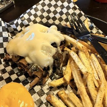 JL Beers - Mushroom burger / no bun by choice - Burgers Near Me - Burnsville, Minnesota