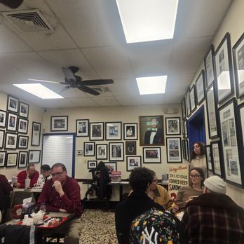 Attman's Delicatessen - Dining area - Delis Near Me - Baltimore, Maryland Attman's Delicatessen - Dining area - Delis Near Me - Baltimore, Maryland