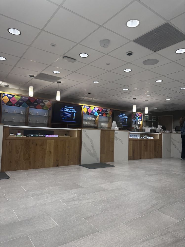 TRULIEVE HOBE SOUND DISPENSARY Updated September 2024 10835 SE