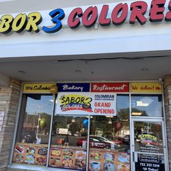 Sabor 3 Colores - Front door