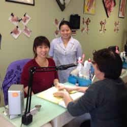 Viet Nails Salon & Spa - Working hard