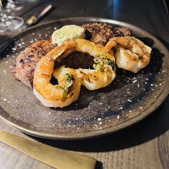 Raven - Steakhouses Near Me - Maryville, Tennessee Raven - Steakhouses Near Me - Maryville, Tennessee