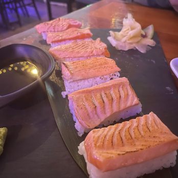 Hapa Toronto - Salmon aburi sushi - Japanese Near Me - Toronto, Ontario Hapa Toronto - Salmon aburi sushi - Japanese Near Me - Toronto, Ontario