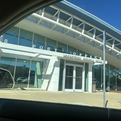 US Post Office - This is really nice post office. I haven't seen one design like this ever really nice.!!!