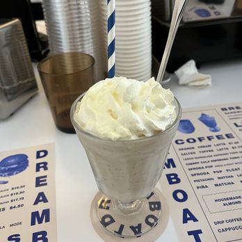 Dreamboat - Fig milkshake - Vegan Near Me - San Diego, California Dreamboat - Fig milkshake - Vegan Near Me - San Diego, California