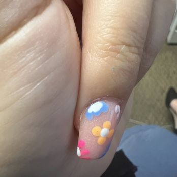 ARIA Nail Bar - Tempe - Not even an attempt at a flower, just a blob - Nail Salons Near Me - Tempe, Arizona ARIA Nail Bar - Tempe - Not even an attempt at a flower, just a blob - Nail Salons Near Me - Tempe, Arizona