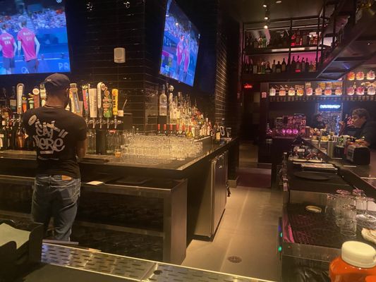 Black Tap Craft Burgers & Beer - Miami by null