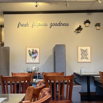 CARiN de RiA - Indoor seating - Filipino Near Me - Encinitas, California
