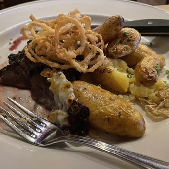 Farmhouse Restaurant - Hangar steak with onion straws and fingerling potatoes - American Near Me - Newtown, Connecticut