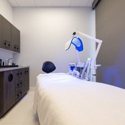 DermaCrush