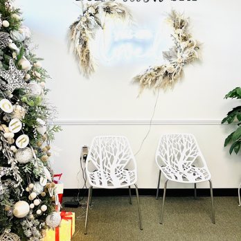 Zoe's Lash Bar & Spa - Merry Christmas! - Eyelash Service Near Me - Nashville, Tennessee Zoe's Lash Bar & Spa - Merry Christmas! - Eyelash Service Near Me - Nashville, Tennessee