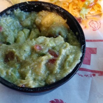 Del Taco - Fresh guacomole was good tasting - Tacos Near Me - San Jacinto, California