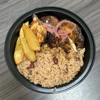 Ziggels Cuisine - Jerk Chicken Platter w/ Rice & Beans and Fried Plantains (Takeout) - Food Trucks Near Me Ziggels Cuisine - Jerk Chicken Platter w/ Rice & Beans and Fried Plantains (Takeout) - Food Trucks Near Me
