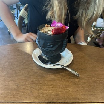 Café Alma - Acai Parfait - Breakfast & Brunch Near Me - Cincinnati, Ohio Café Alma - Acai Parfait - Breakfast & Brunch Near Me - Cincinnati, Ohio