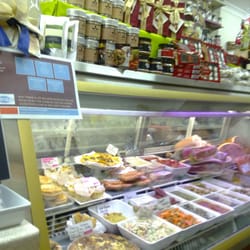 Avenue Road Delicatessen