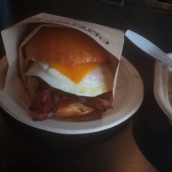 Eggslut - Bacon, egg, cheese - Breakfast & Brunch Near Me - Los Angeles, California