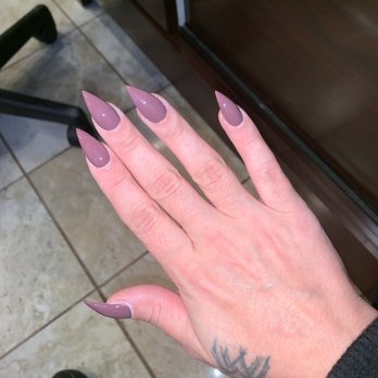 Luxury Nail Lounge - Nail Salons Near Me - Chamblee, Georgia