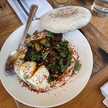 Avec - Chicago - Braised lamb hummus - Mediterranean Near Me - Chicago, Illinois Avec - Chicago - Braised lamb hummus - Mediterranean Near Me - Chicago, Illinois