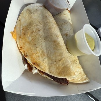 Desnudo Coffee - Taco tent next door - Coffee Roasteries Near Me - Austin, Texas Desnudo Coffee - Taco tent next door - Coffee Roasteries Near Me - Austin, Texas