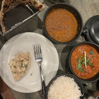 Dishoom - Chicken Ruby, Black Daal, Garlic Naan - Indian Near Me - London, XGL