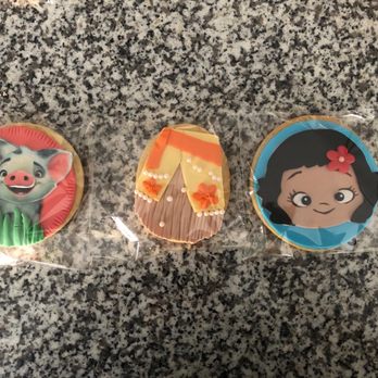 DH Cake Studio - Cupcakes Near Me DH Cake Studio - Cupcakes Near Me