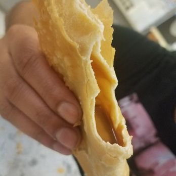 Casa do Pastel - Margate - Ooey gooey delicious dulce de leche empanada - Brazilian Near Me - Margate, Florida
