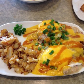 Full City Cafe - Hangover Helper Benedict - New American Near Me - Portage, Michigan