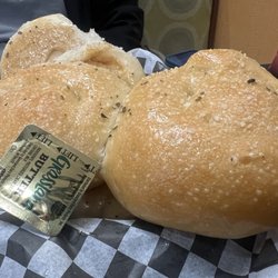 Tony’s Italian Grill - Garlic rolls