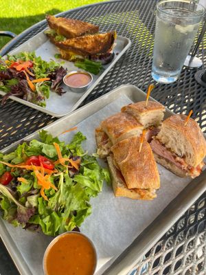 The Loyalist Market by null