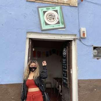 Barra 33 - Outside view - Desserts Near Me - Guanajuato, GUA