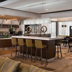 Courtyard by Marriott Boston Norwood/Canton