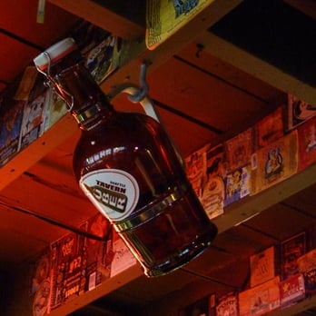 Über Tavern - Growler universe - Beer Bar Near Me - Seattle, Washington