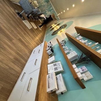 Facialworks - Inside - Skin Care Near Me - Newport Beach, California Facialworks - Inside - Skin Care Near Me - Newport Beach, California