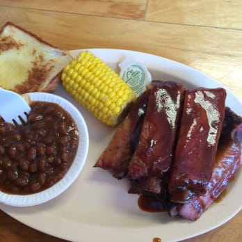 Cooks Bar-B-Que - Ribs and beans - Barbeque Near Me - Newton, Mississippi